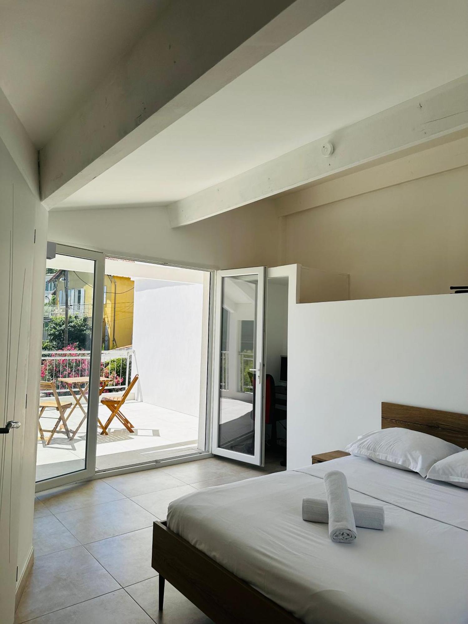 Les Luxueuses Terrasses Du Roucas Villa Marseilles Buitenkant foto
